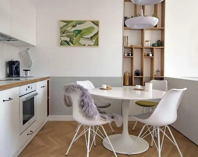 Hip, Cosmopolitan Gem In The Heart Of Sofia By Flat Mаnager